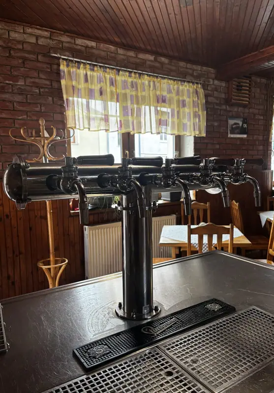 Čepovací pípa v restauraci U Václava